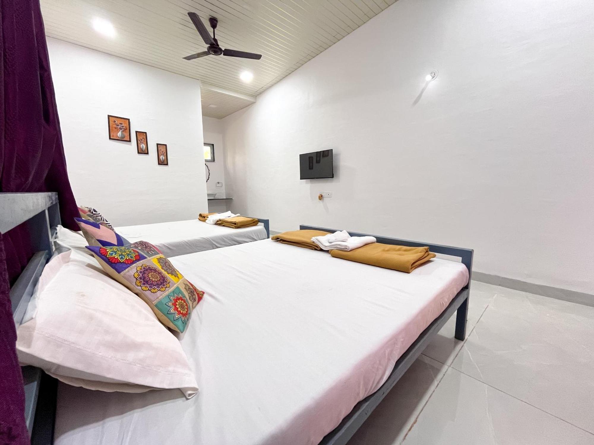 Karjat In Resort Екстериор снимка